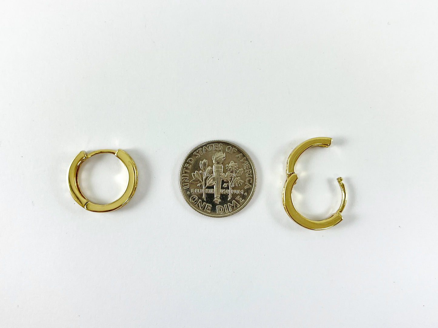 Minimalist Gold Silver CZ Pave Baguette Huggies Real Gold 18K Plated Circle Smooth Earring Huggies 5 pairs