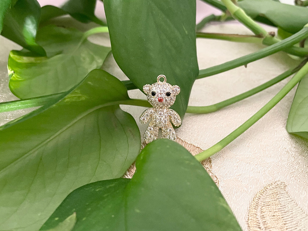 Lindo oso de peluche: colgante con dije de pavé de micro circonita chapado en oro real de 18 quilates sobre cobre, 5 piezas