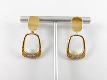 Cargar imagen en el visor de la galería, Gold/Platinum 18K Micro CZ Pave Dangle Bottle Cap Shape Earrings 3 pairs
