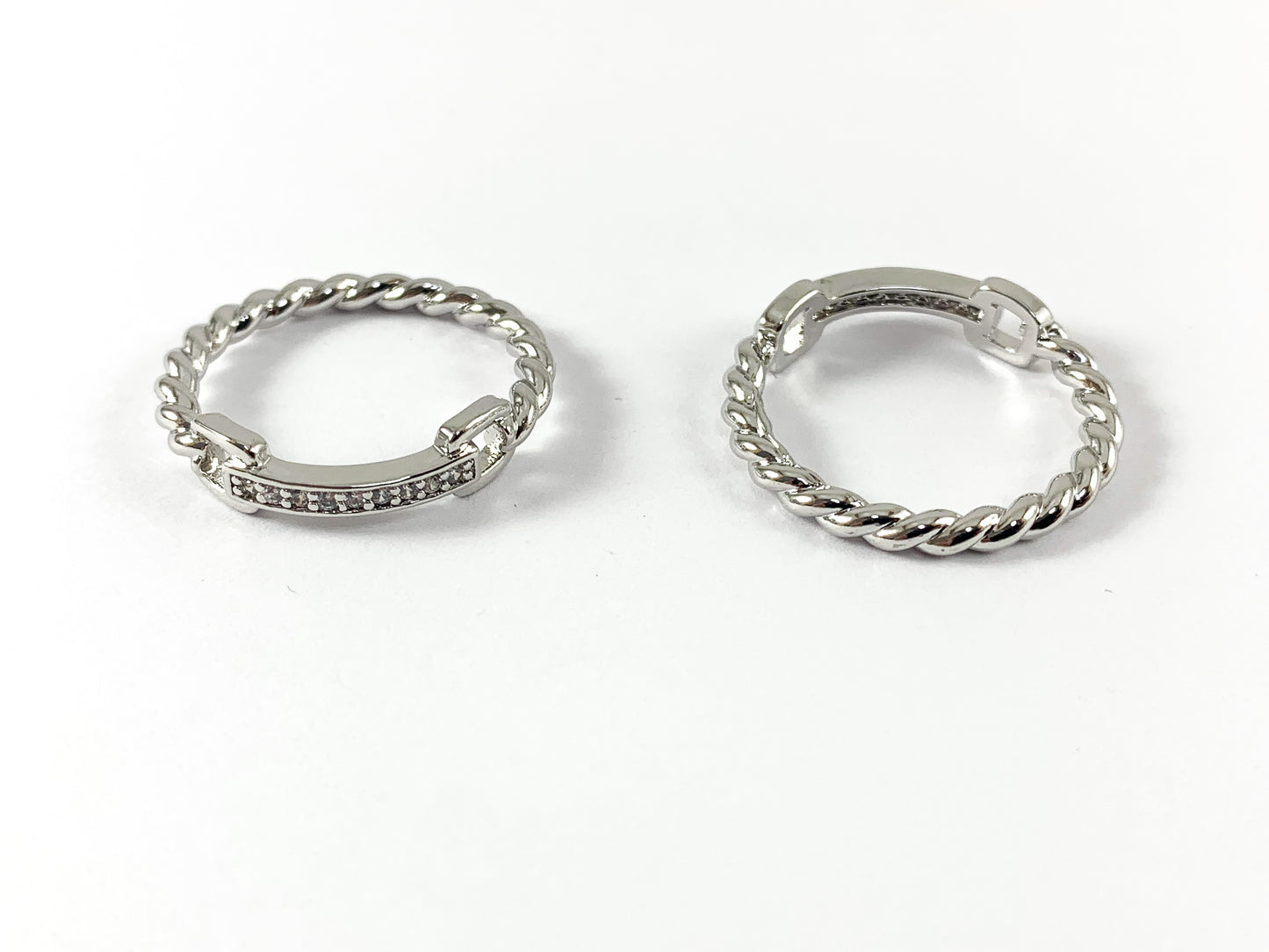 Real Gold/Platinum 18K Plated Copper CZ Pave Braided Non Adjustable Ring Size 7 4pcs