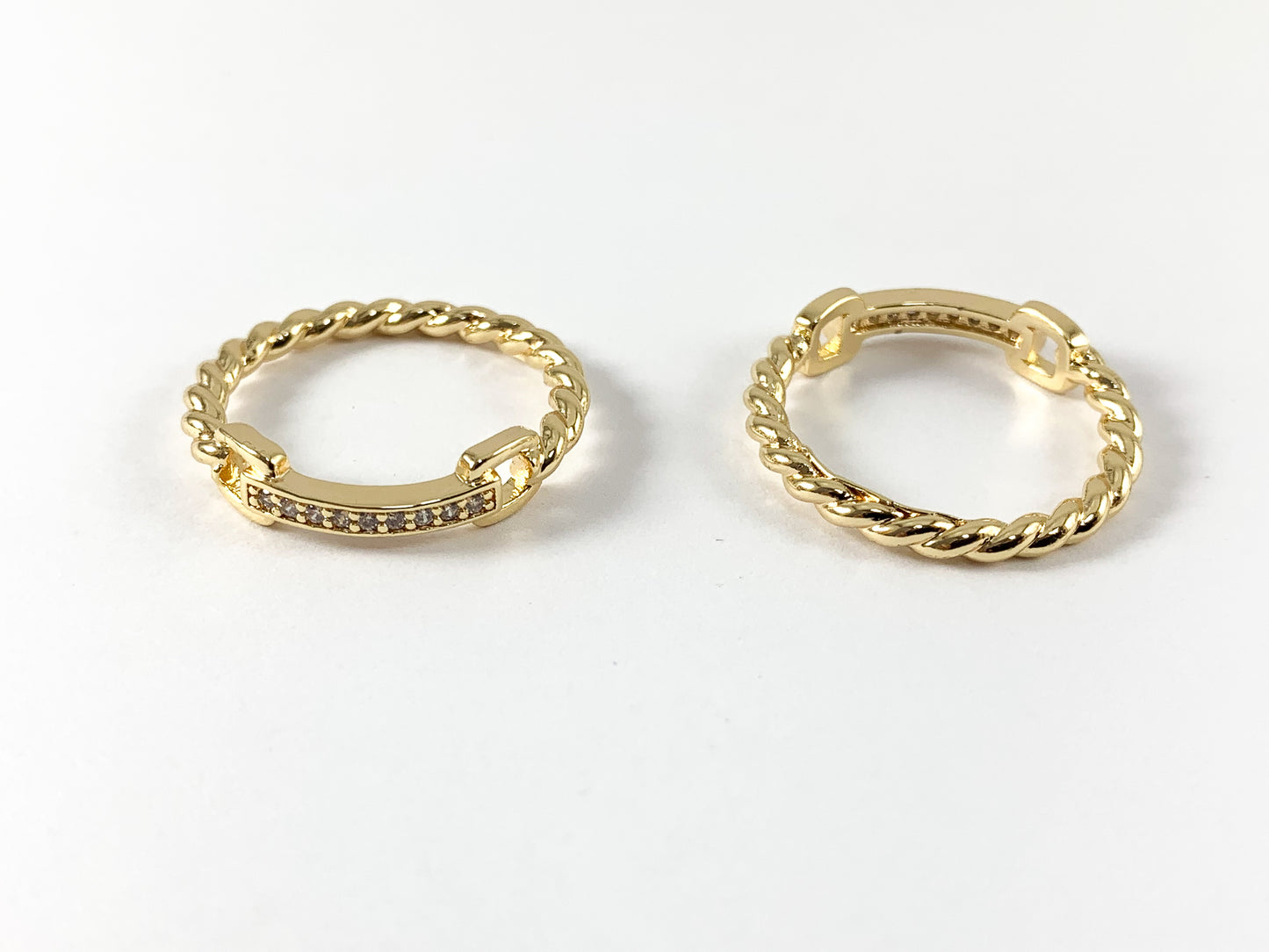 Real Gold/Platinum 18K Plated Copper CZ Pave Braided Non Adjustable Ring Size 7 4pcs