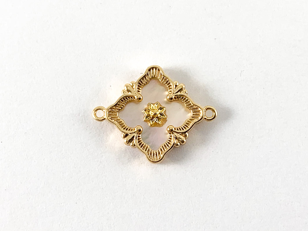 18K Gold Plated Brass Mother of Pearl Clover Connector Charm Over Brass 6pcs