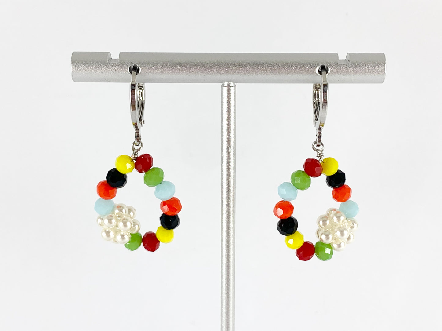 Lindos pendientes colgantes con forma de lágrima de cristal y múltiples perlas Huggies en oro de 18 quilates o chapado en plata sobre cobre, 3 pares