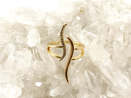 Anillo ajustable con frente abierto curvo y pavé de circonita cúbica de cobre chapado en oro real de 18 quilates, 4 piezas