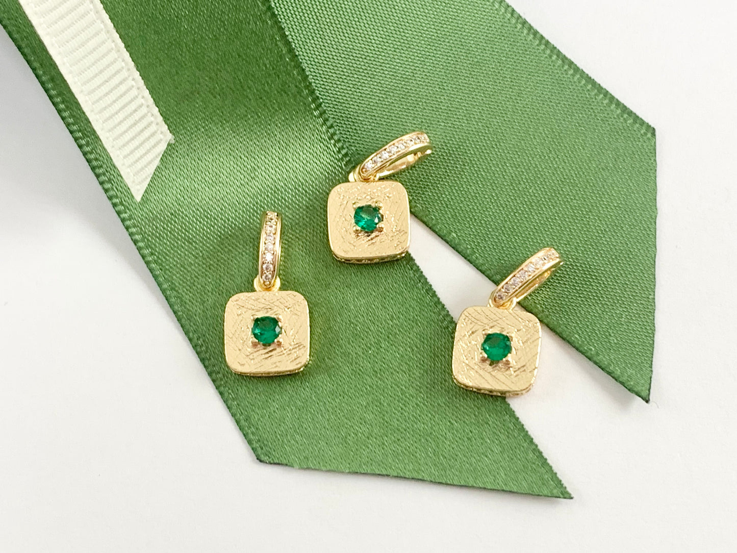 Dainty Emerald Diamond Rhinestone CZ Square Pendants with a Open Bail in 18K Gold plated Copper 6 pcs