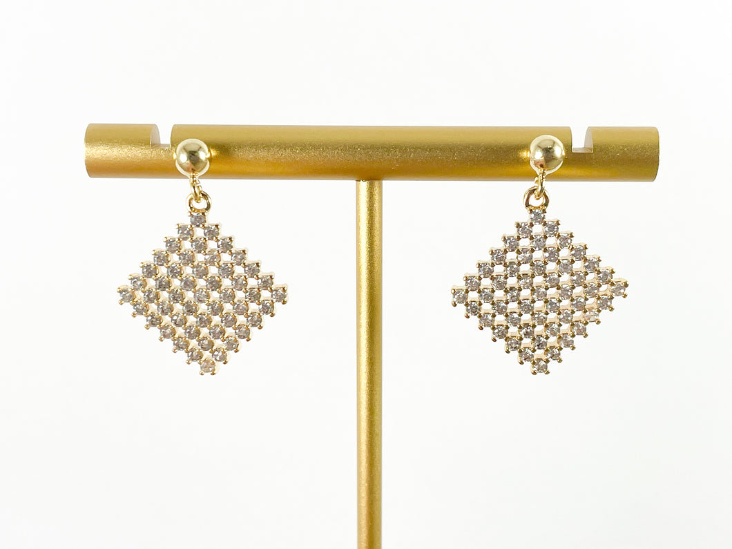 Pendientes con forma de diamante pavé de circonita cúbica chapados en oro real de 18 quilates sobre cobre, 4 pares