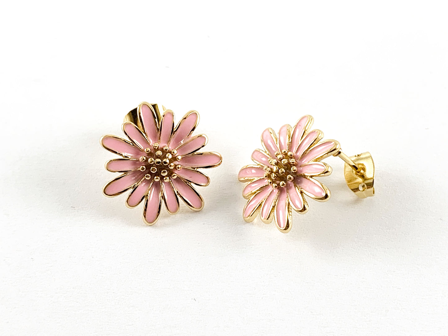 Real 18K Gold Plated Enamel Daisy Flower Earring Post Over Copper 3pairs