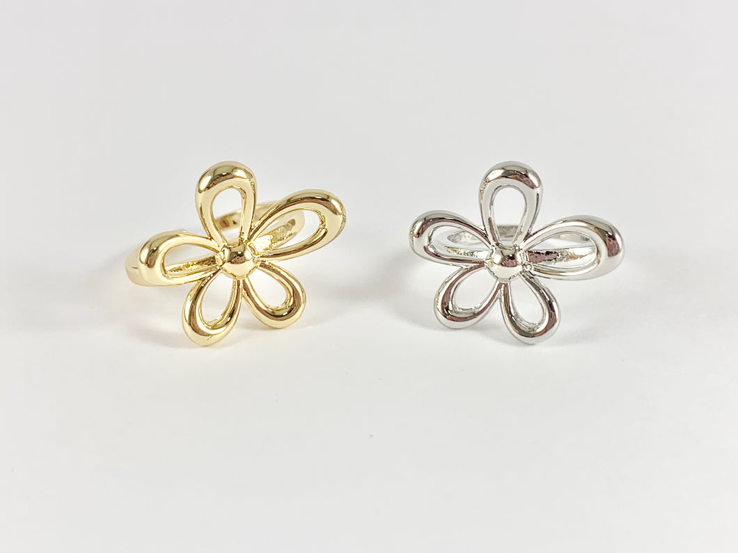 Cute Simple Flower Daisy Adjustable Rings in 18K gold or Silver plated copper 4 pcs