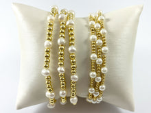 Load image into Gallery viewer, 18K Gold Plated Hematite Freshwater Pearl Glass Pearl Dainty Stretchy Bracelet 1 piece
