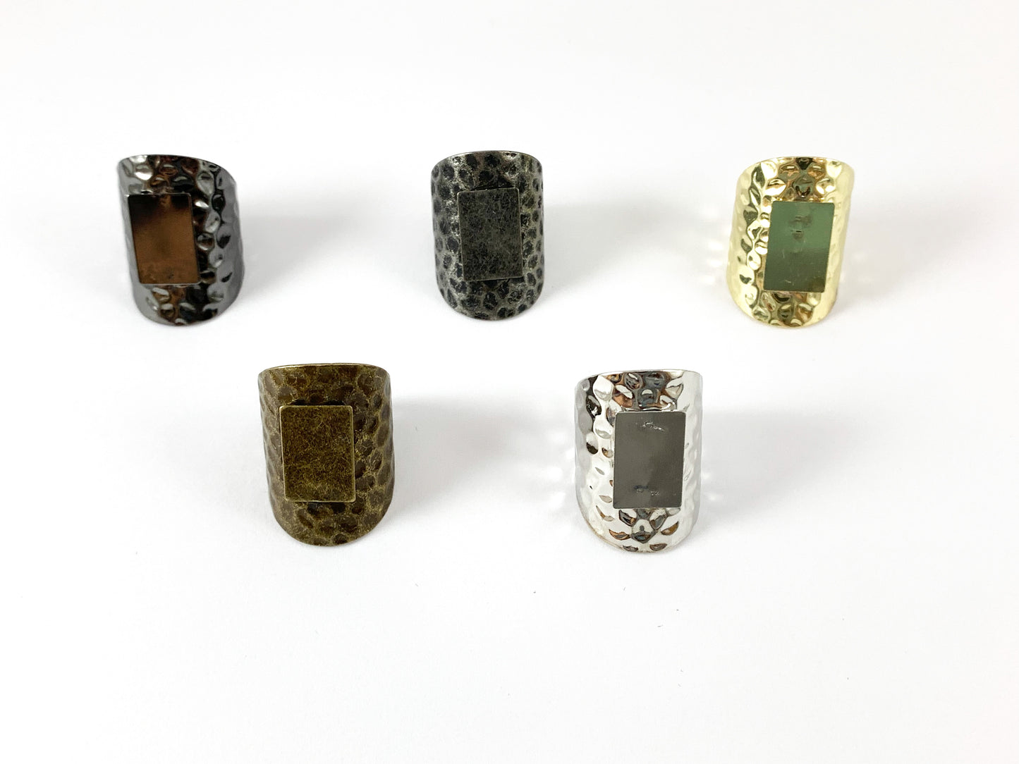 Martillado Fancy Gunmetal Mate Gunmetal Oro Bronce Plata Anillos en blanco sobre Base de cobre 10 piezas