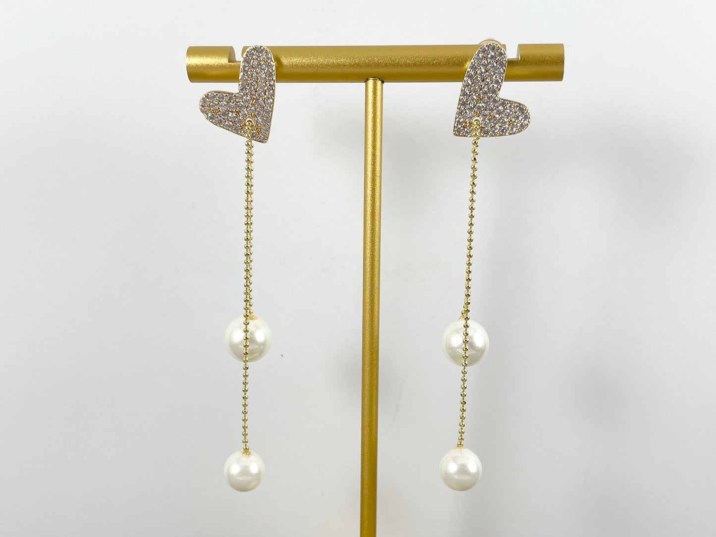 Pendientes de borla con flecos de corazón delicados y delicados con circonita cúbica chapada en oro de 18 quilates sobre cobre, 1 par