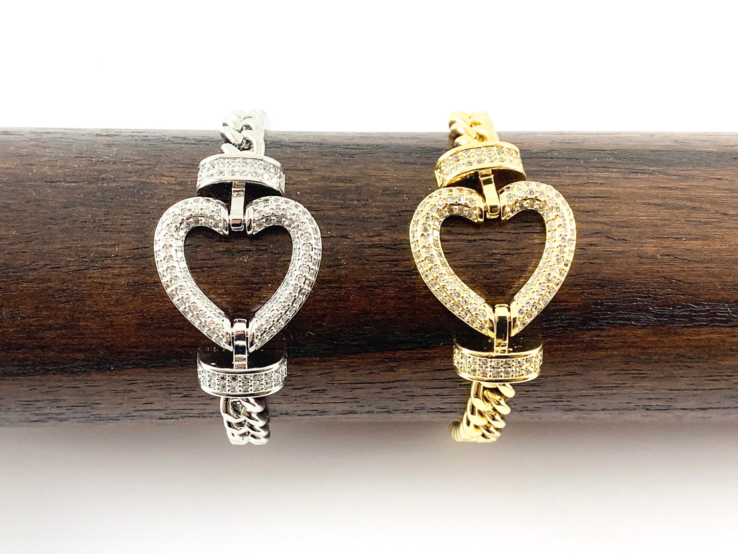 18K Gold Plated/Platinum Plated CZ Pave Heart Cuban Link Bracelet with Extender 1pc