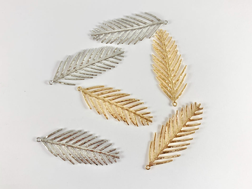 Delicately Detailed Leaf Pendants in 18k Gold or Silver Plating over Copper 6 pcs