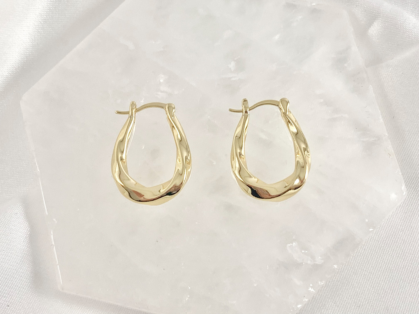 Pendiente de aro en forma de lágrima con cuerda retorcida simple en oro real de 18 quilates/chapado en plata sobre cobre, 3 pares