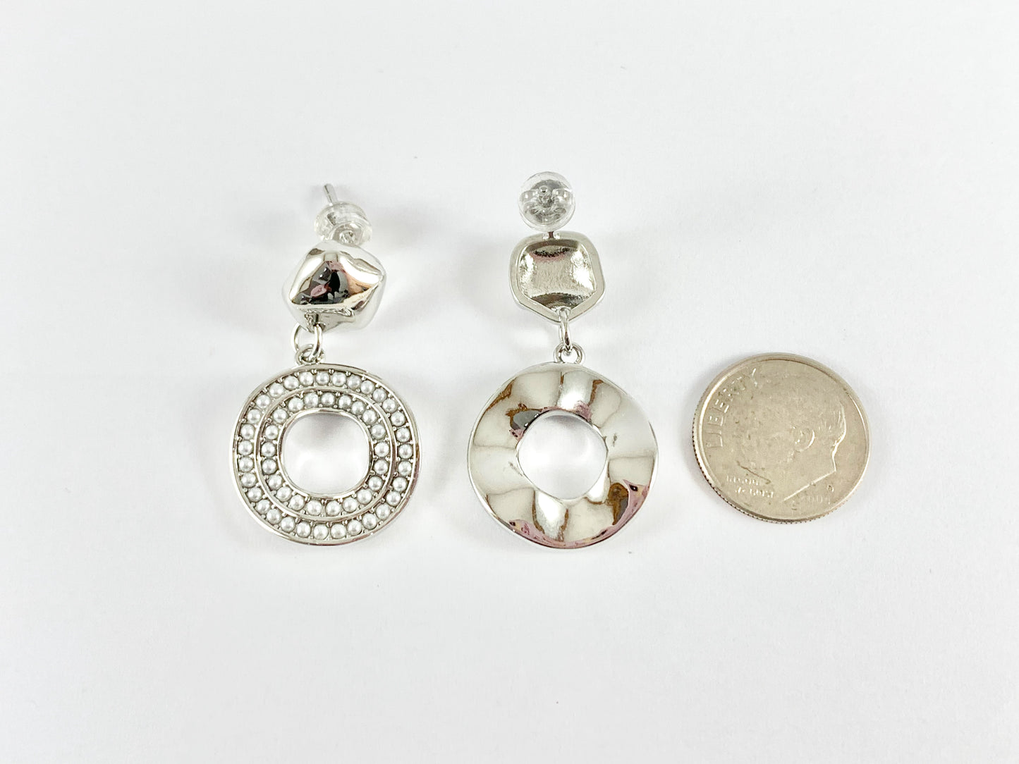 Elegantes Pendientes Colgantes de Círculo de Perlas en Oro de 18 Quilates o Cobre bañado en Plata 2 pares
