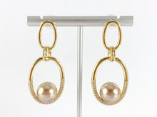 Load image into Gallery viewer, Elegant Champagne Pearl Oval Link in CZ Pave Bezel 18K gold Plated Copper 2 pairs
