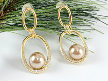 Load image into Gallery viewer, Elegant Champagne Pearl Oval Link in CZ Pave Bezel 18K gold Plated Copper 2 pairs
