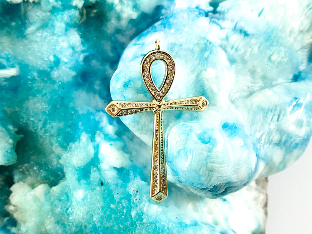 Real Gold 18K Plated Micro CZ Pave Ankh Cross Pendant Over Copper 6pcs