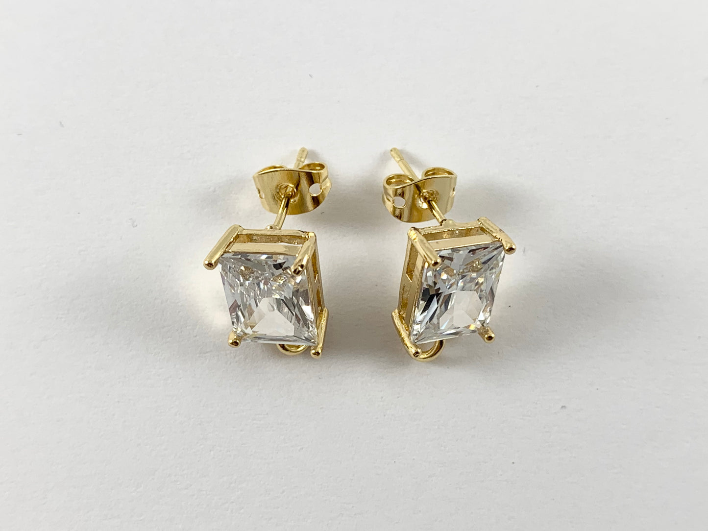 Componente del perno prisionero del pendiente del rectángulo del pavé chapado en oro real de 18 quilates sobre 5 pares de cobre