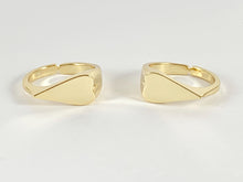 Cargar imagen en el visor de la galería, Anillo ajustable con sello de corazón lateral en cobre chapado en oro real de 18 quilates, 5 piezas
