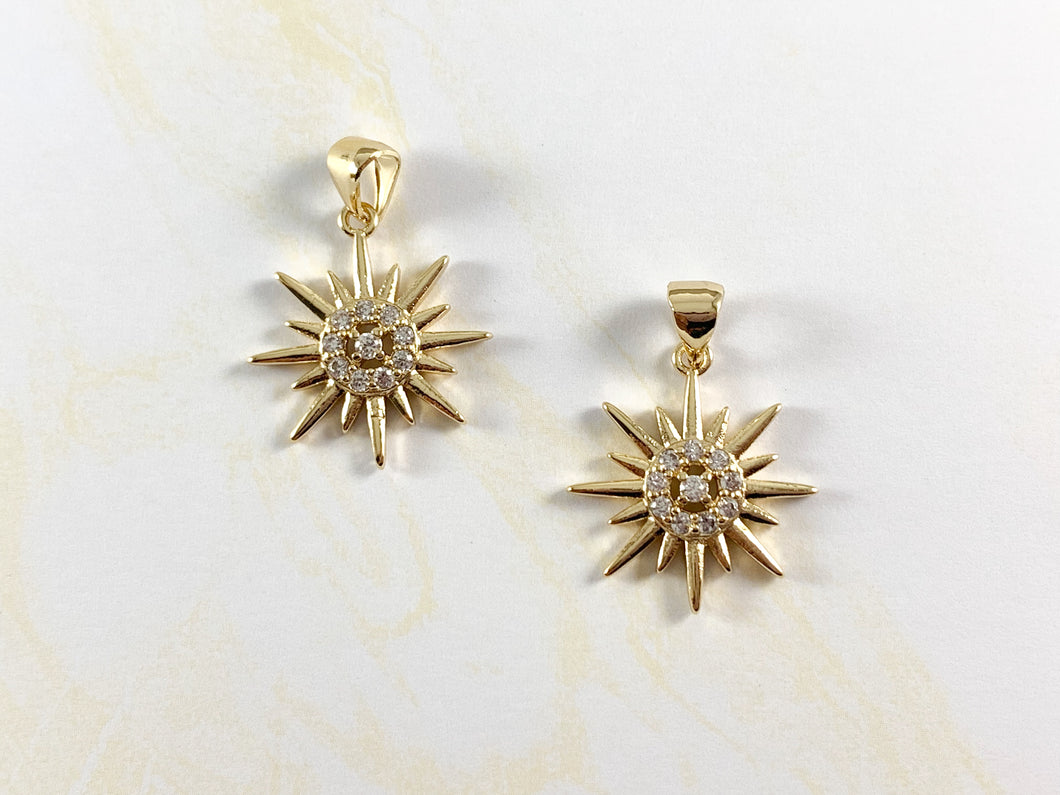 Colgante con dije de pavé en forma de estrella en forma de estrella micro CZ chapado en oro real de 18 quilates sobre latón, 8 piezas