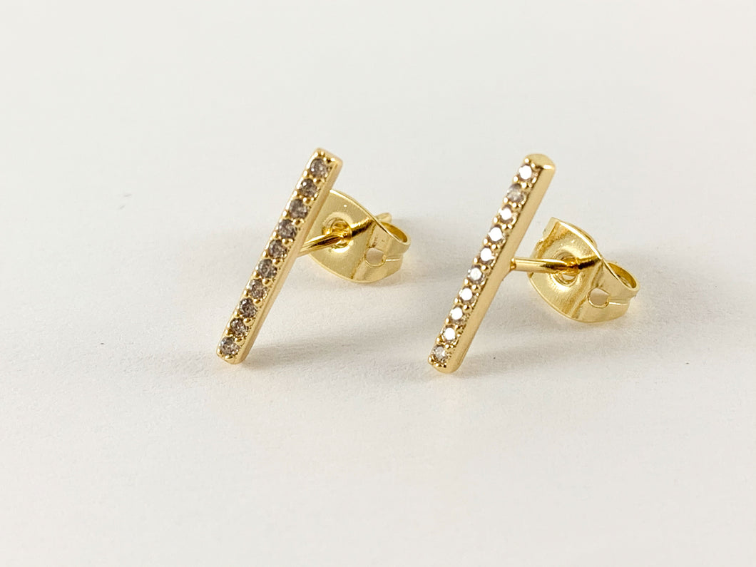 Real 18K chapado en oro/platino CZ Pave Bar Line Stick Pendiente Stud sobre cobre 5 pares