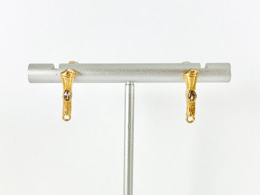 Rama de oro con componente de perno prisionero de arete pavimentado de circonita cúbica sobre cobre, 5 pares