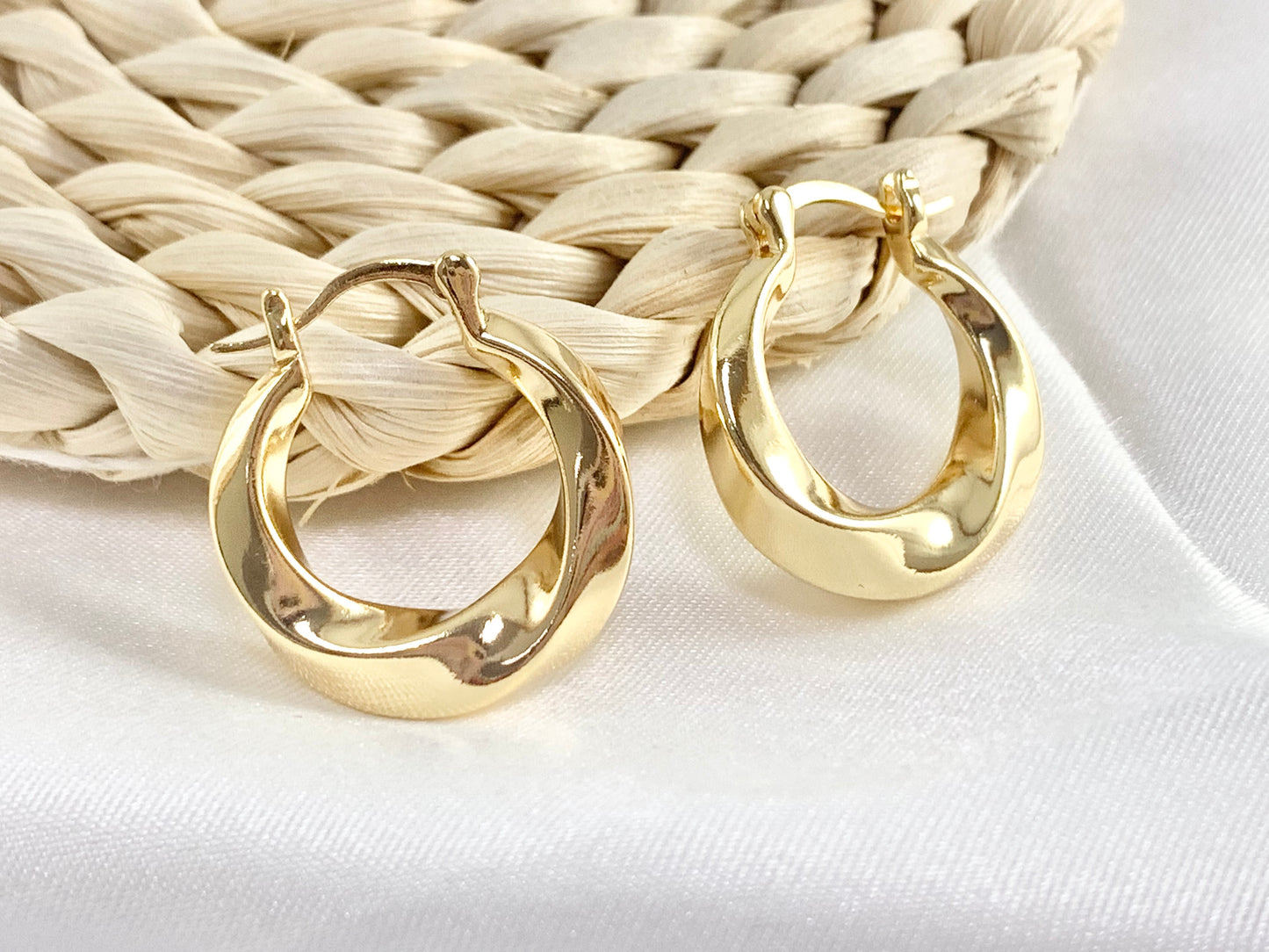 Pendiente de aro de círculo grueso con cuerda trenzada simple en oro real de 18 quilates chapado sobre cobre, 3 pares