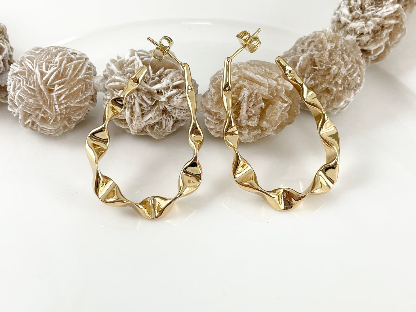 Real 18K Gold Plated Twisted Ribbon Wavy Teardrop Hoop Earring Over Copper 4 pairs